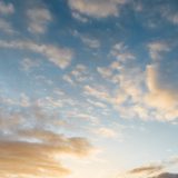 București: Vreme superbă, dar Cod Galben de vânt în Caraș-Severin