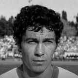 Cine s-ar putea ridica la nivelul lui Mircea Lucescu pe teren