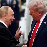 Trump, acuzat de democrați că e „păcălit” de Putin: Ce mesaj transmite SUA
