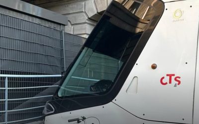Accident la Strasbourg: Tramvai intrat într-un zid după ce vatmanul a leșinat