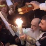 Sfânta Lumină de la Ierusalim, în România: Flacăra a ajuns la credincioși