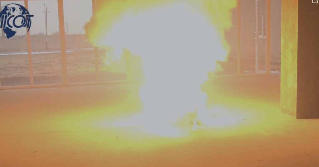 Cei doi ucraineni acuzați că au plănuit un atac cu colete incendiare la București au fost trimiși în judecată de către Direcția de Investigare a Infracțiunilor de Criminalitate Organizată și Terorism (DIICOT)