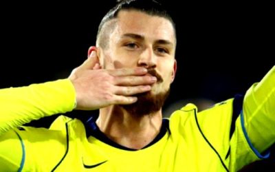 Radu Drăgușin, la un pas de transferul verii? Posibile destinații pentru fundașul român Radu Drăgușin, fundașul central român care evoluează la Genoa, ar putea fi unul dintre cele mai fierbinți nume pe piața transferurilor din vară