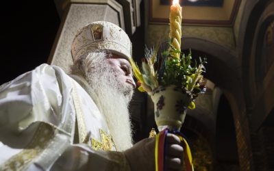 Lumina Sfântă: Ce înseamnă și ce faci dacă se stinge în drumul spre casă