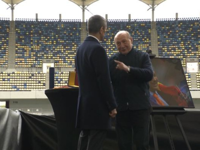 Băsescu, omagiu emoționant: Ce a făcut fostul președinte după gestul pentru Mircea Lucescu