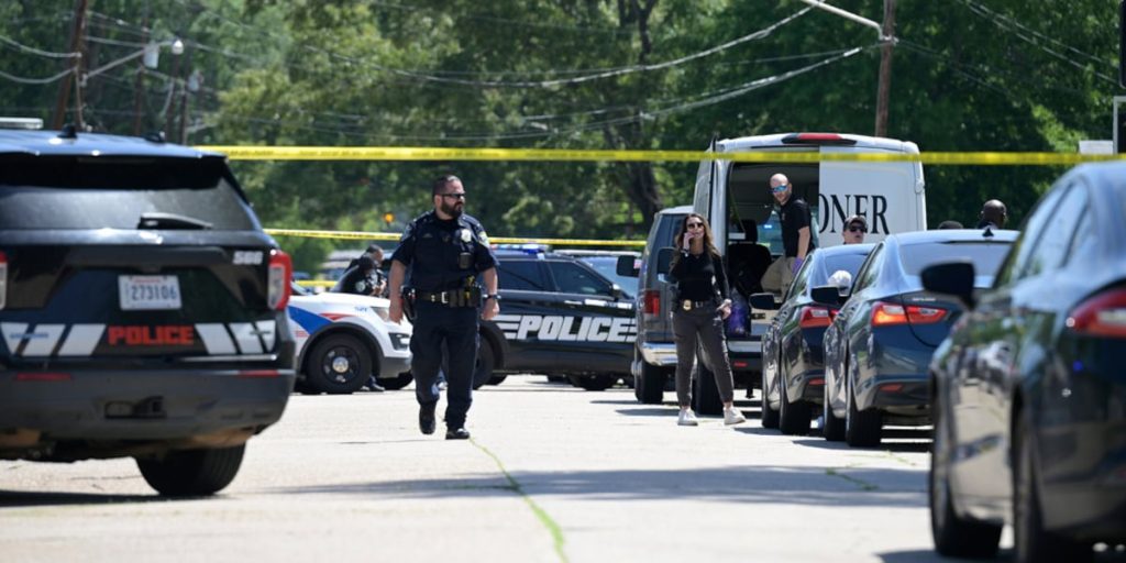 Louisiana strânge fonduri pentru victimele atacului armat, gest umanitar