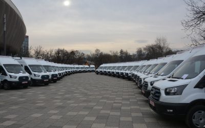 Afacere cu microbuze: Bolojan plătește 218.000 euro, PNL Argeș acuză