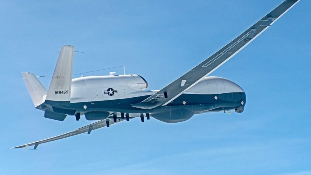 Mister în Golf: Avionul american MQ-4C Triton, dispărut de pe radar