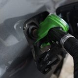 Benzina, sub 8 lei! Prețul scade după două luni de scumpiri, vestea zilei pentru șoferi!