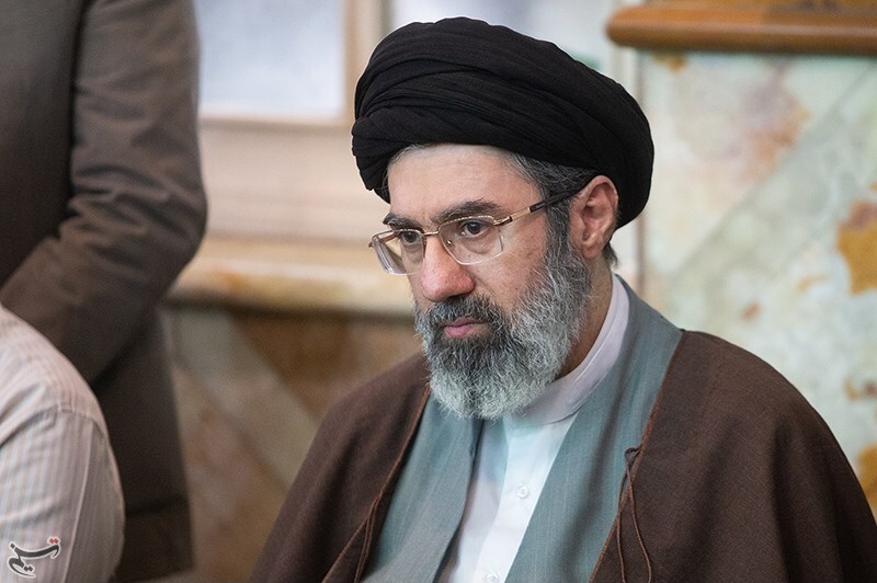 Iran: Ayatollahul Mojtaba Khamenei, desfigurat, dar lucid după rănile grave