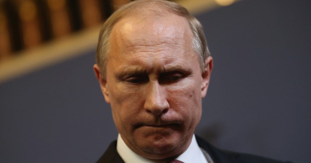 Putin, la cea mai mică cotă de popularitate de la începutul războiului