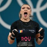 AUR pentru România! Mihaela Cambei, campioană europeană la haltere, a stabilit un record