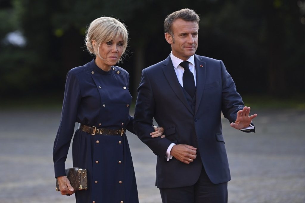 Macron, furios după jignirile lui Trump: „nu suntem sclavi!”