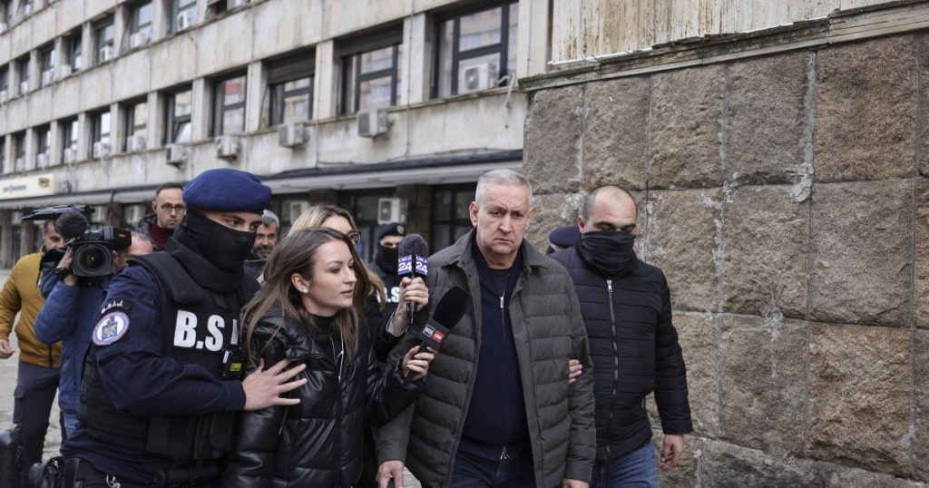 Șeful ARR, Cristian Anton, în arest: Ce rol avea în schema de fraudare a examenelor?