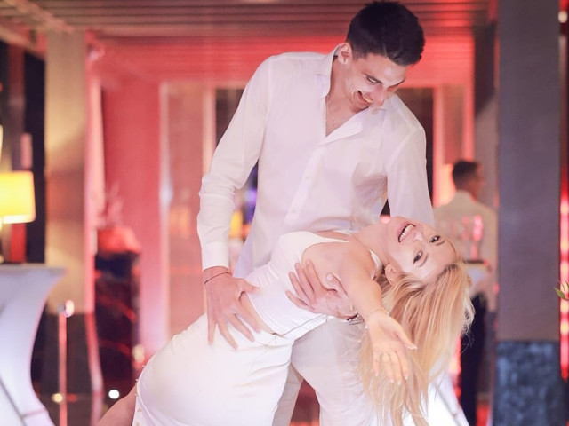 Nuntă spectacol Andreea Bălan și Victor Cornea: Imagini exclusive cuplu!