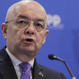 Boc șantajează PSD și Opoziția: Votați moțiunea, dar faceți un nou Guvern!