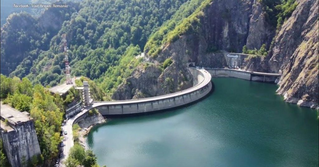 Ministrul Energiei, Bogdan Ivan, a anunțat începerea reumplerii lacului Vidraru Ministrul Energiei, Bogdan Ivan, a informat sâmbătă, 4 aprilie, că la Barajul Vidraru a început procesul de reumplere a lacului de acumulare