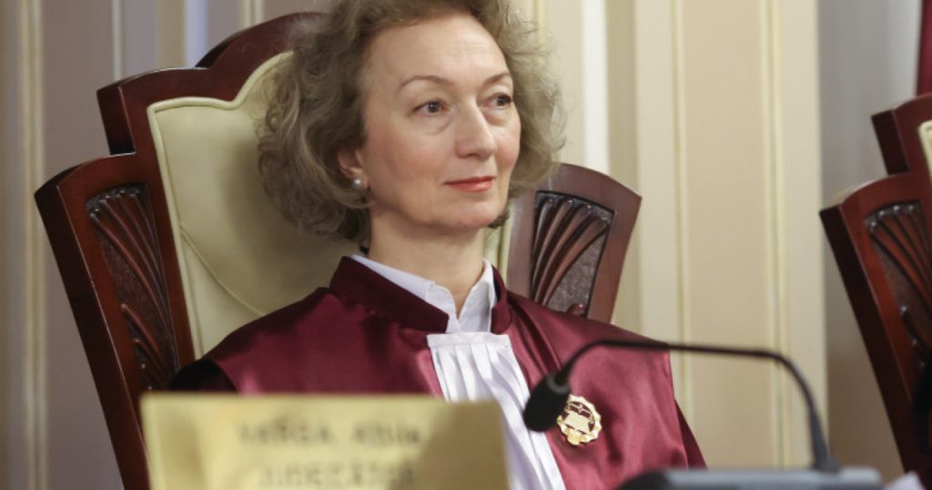 Șefa CCR, Simina Tănăsescu, dezvăluie motivele anulării prezidențialelor din 2024