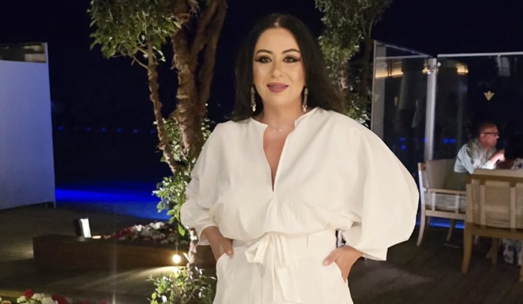 Oana Roman, spectaculoasă la 50 de ani: Cum arată în costum de baie în Egipt?