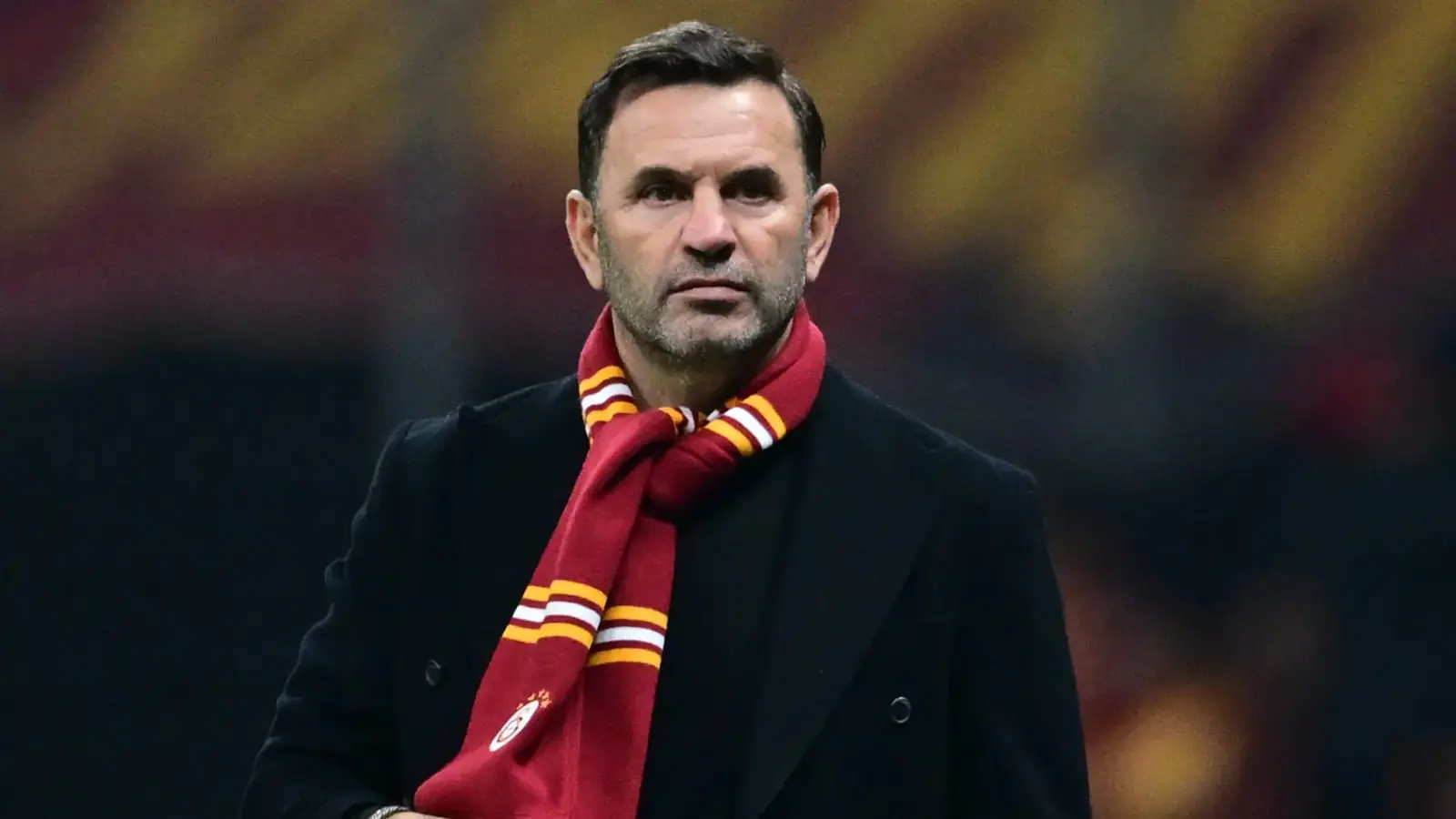 Galatasaray se pregătește de un meci crucial în deplasare cu Göztepe, antrenorul Okan Buruk scoțând în evidență importanța victoriei, dar și pierderea suferită prin decesul lui Mircea Lucescu
