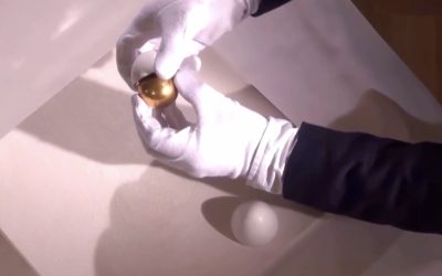 Un hoț „oportunist” din Londra, care a furat o geantă de lux ce conținea un ceas și un ou Fabergé, a fost condamnat la închisoare Un bărbat din Londra, descris drept un hoț „oportunist”, a primit o sentință de peste doi ani de închisoare pentru furtul unei genți de mână dintr-un bar din centrul capitalei britanice