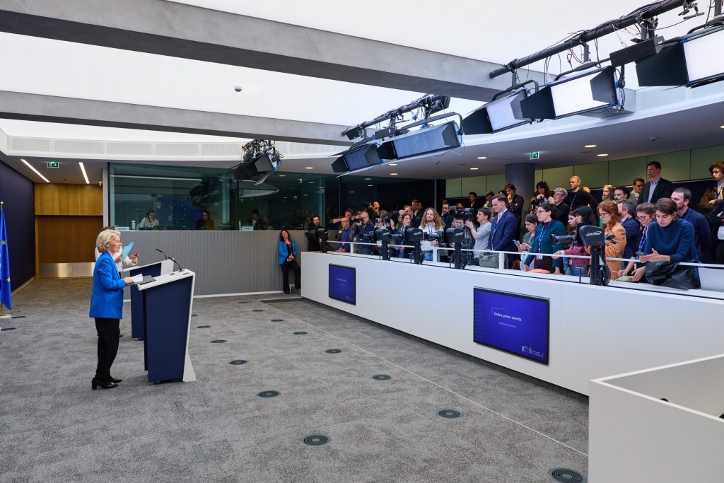 Comisia Europeană, lovită de scumpiri: Factura la combustibili a explodat