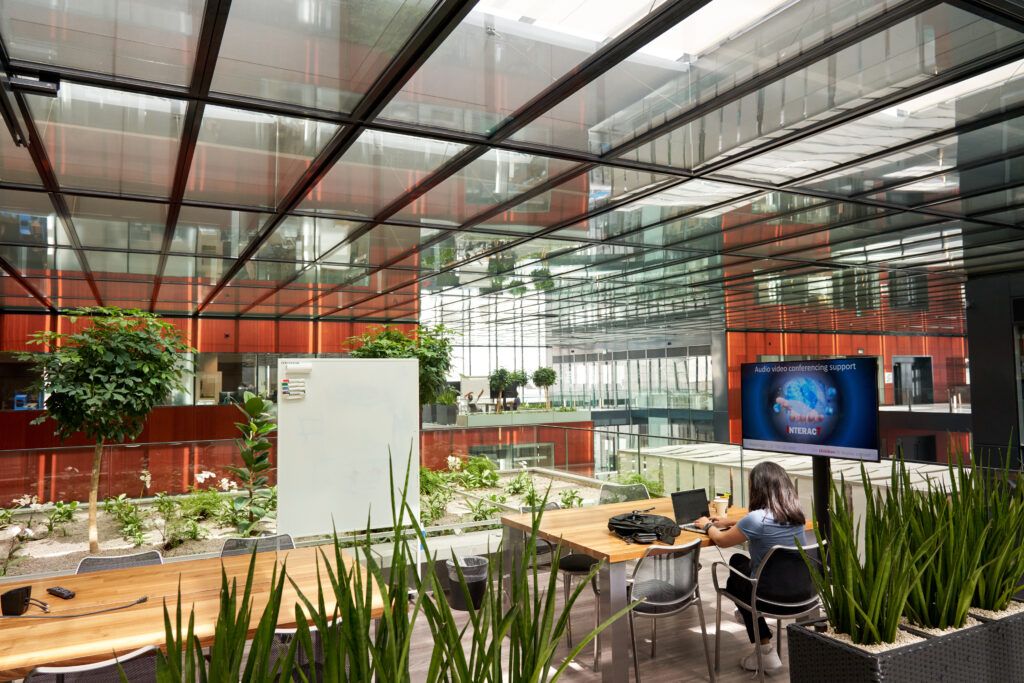 FDA autorizează IQOS ca produs cu risc modificat: Decizie controversată în SUA