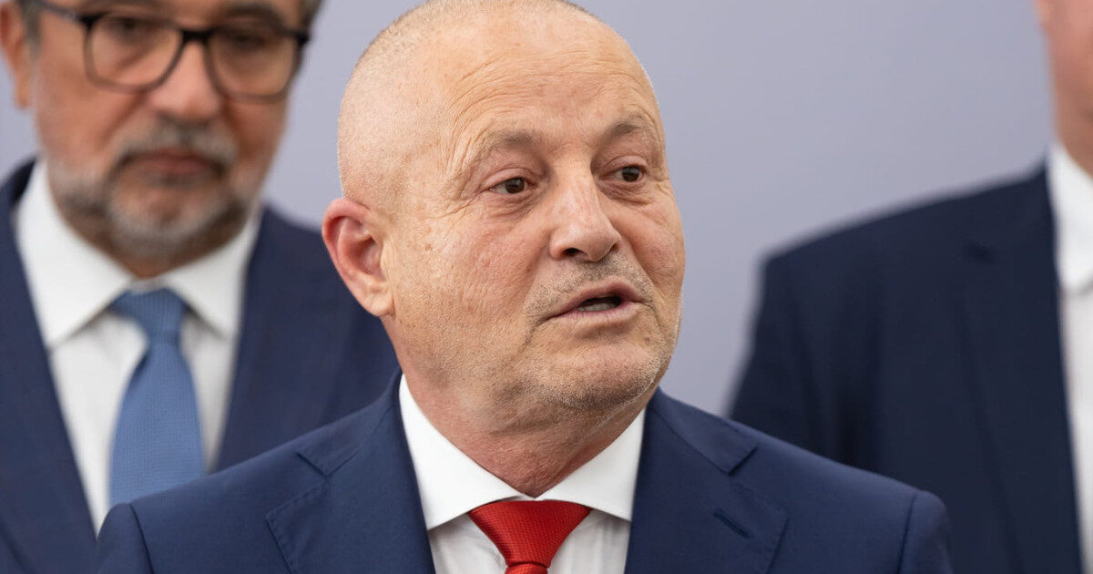 PSD, FURIE MAXIMĂ: Deputat de Buzău, umilit după ce a mers la PNL