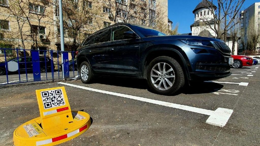 Târgu Jiu va revoluționa parcările: Șoferii vor afla în timp real unde găsesc loc TÂRGU JIU – Șoferii din Târgu Jiu vor beneficia în curând de un sistem inteligent de gestionare a parcărilor, care le va permite să vadă în timp real locurile disponibile direct pe telefonul mobil