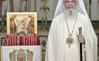 Patriarhul Daniel: Rugăciuni pentru pace și iubire de Paște