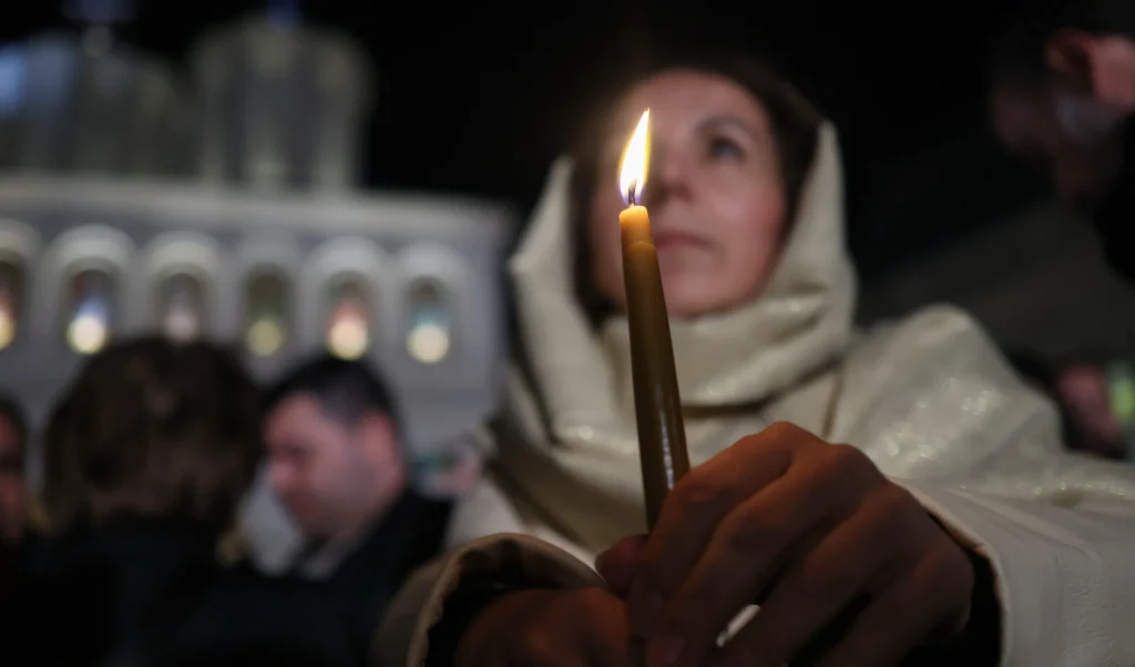 Paște: Ritualuri sacre și ce trebuie să facă românii de Înviere