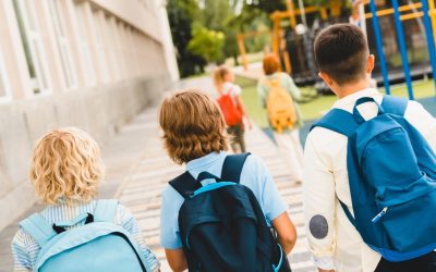 Vacanța de Paște 2026 bate la ușă: Când intră elevii în pauză și ce zile libere au angajații Vacanța de Paște din 2026 se apropie cu pași repezi, aducând o binemeritată pauză pentru elevi și o minivacanță în plus pentru angajați