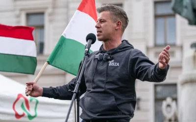 Magyar lovește Constituția: Vrea limite de mandate pentru premier