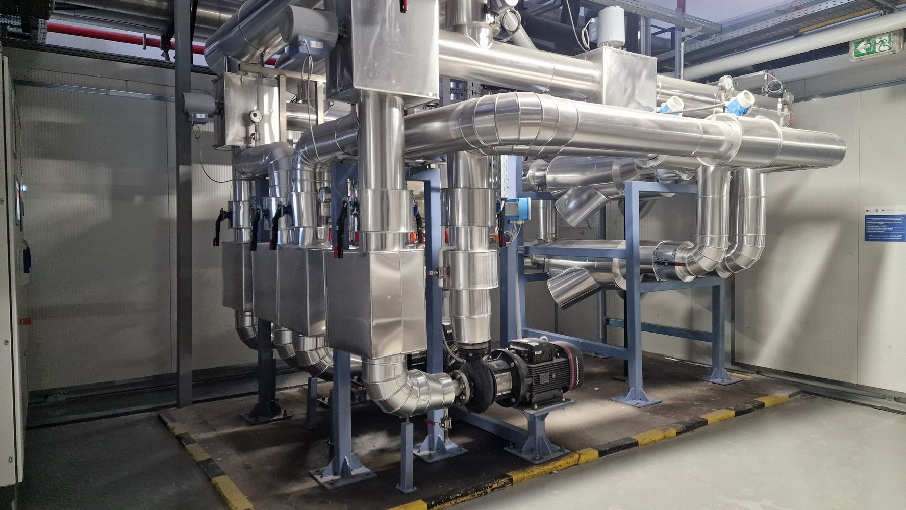 Heineken România investește masiv în tehnologii verzi pentru fabricile de bere București – Producătorul de bere Heineken România a finalizat o investiție majoră în tehnologii moderne în fabricile sale din Craiova și Ungheni (județul Mureș)