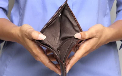 Poprire pe salariu în 2026: Cât pierdeți din venit, conform legii din România