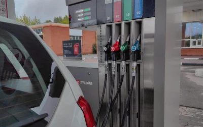 Ieftinirea carburanților, „fotografie de moment”? Avertismentul lui Adrian Negrescu