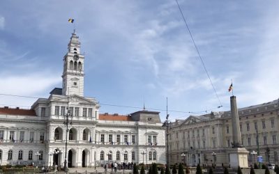 Arad: Primăria nu face disponibilizări, dar a redus drastic posturile în ultimii ani
