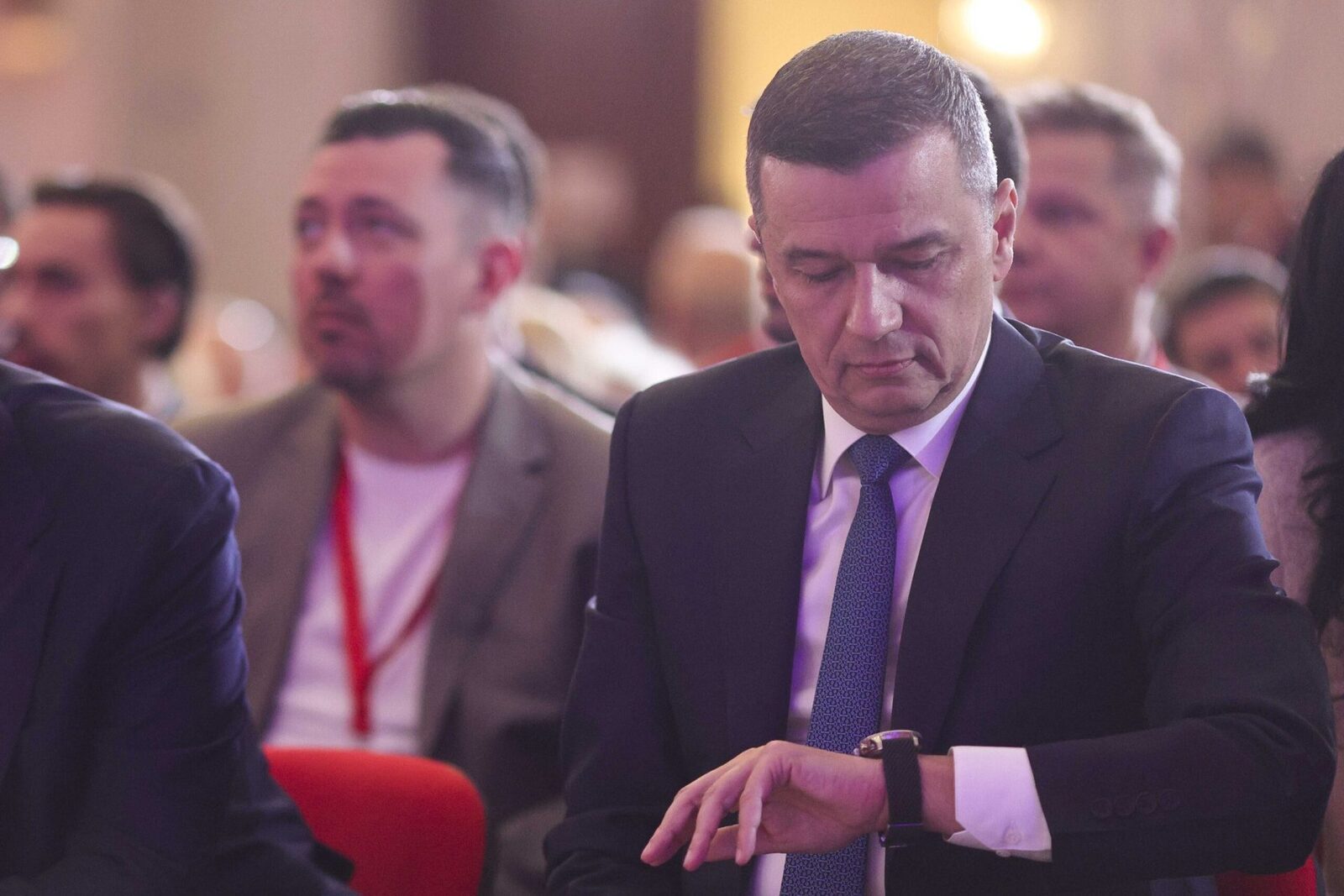 Grindeanu, mesaj bombă: PSD ar putea vota moțiunea AUR ca să-l vadă pe Bolojan plecând