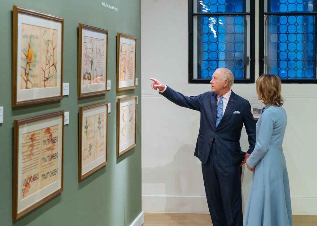 Casa Regelui Charles găzduiește expoziția „Maria: Regina artistă”