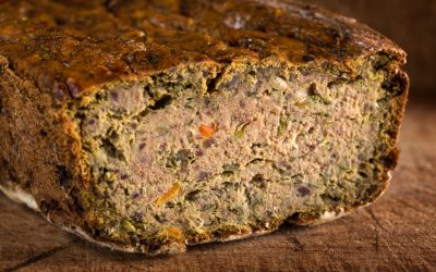 Delicios drob de post: Ciuperci, spanac și leurdă, secretul gustului perfect