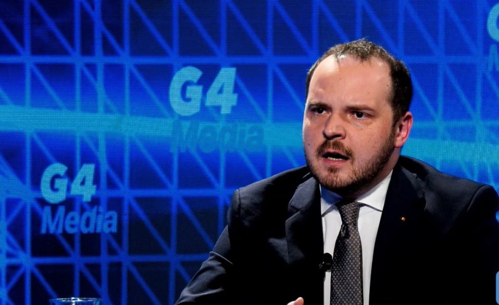România, ratare istorică? Cum a ajuns să comande 39 de milioane de doze Pfizer București – România a avut o fereastră de doar cinci zile în mai 2021 pentru a decide dacă dorește un contract cu Pfizer