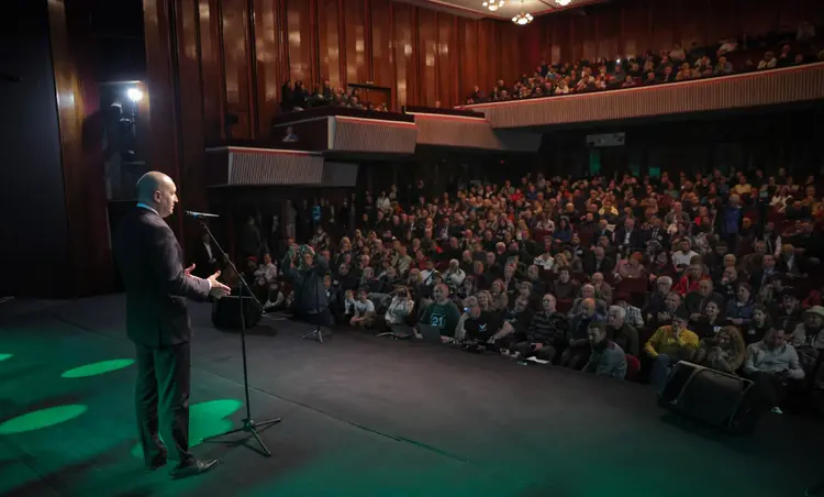 Radev, pro-rusul, câștigă detașat în Bulgaria: Ce urmează pentru UE