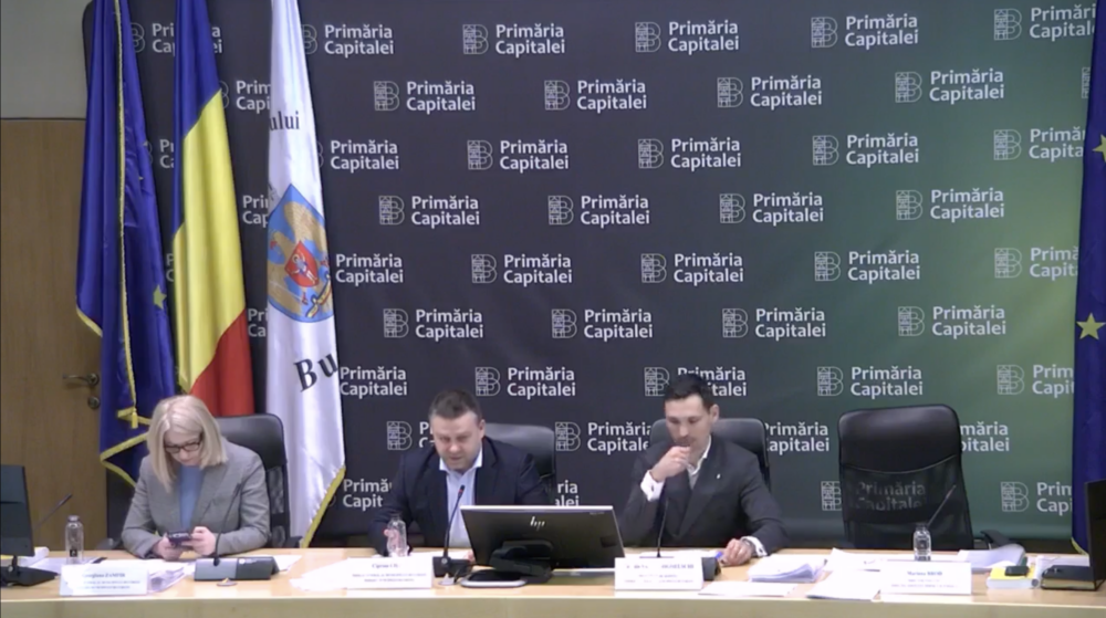 Comasarea instituțiilor de cultură din București, adoptată de consilieri după dezbateri aprinse Consiliul General al Municipiului București (CGMB) a aprobat recent proiectul de comasare a mai multor instituții de cultură din Capitală, în ciuda protestelor venite din partea oamenilor de cultură și a angajaților acestor instituții