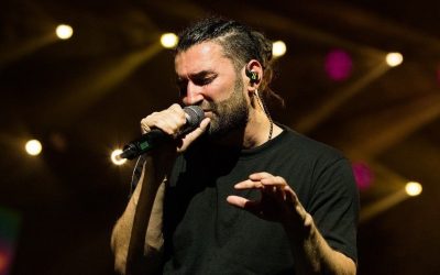 Păcăleala de 1 aprilie: Primăria Târgu Mureș demască un concert fals cu Smiley, Andra și Antonia Primăria Târgu Mureș a emis miercuri un comunicat de presă prin care a avertizat locuitorii cu privire la o știre falsă ce circula pe rețelele de socializare