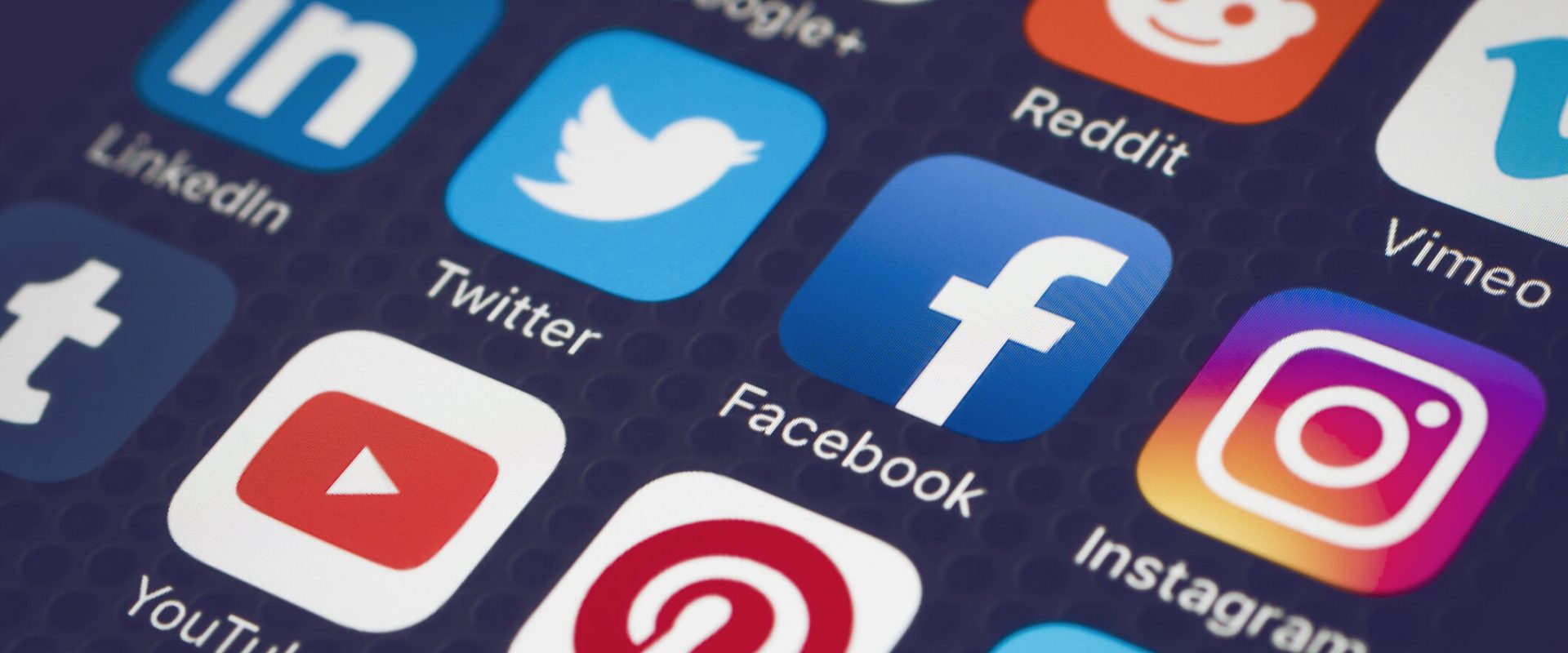 Grecia interzice accesul copiilor la rețele! Premierul, despre măsura șocantă