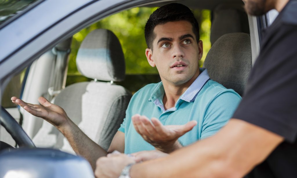 Dosar Penal pentru șoferii prinși fără permis. Ce riscă în România