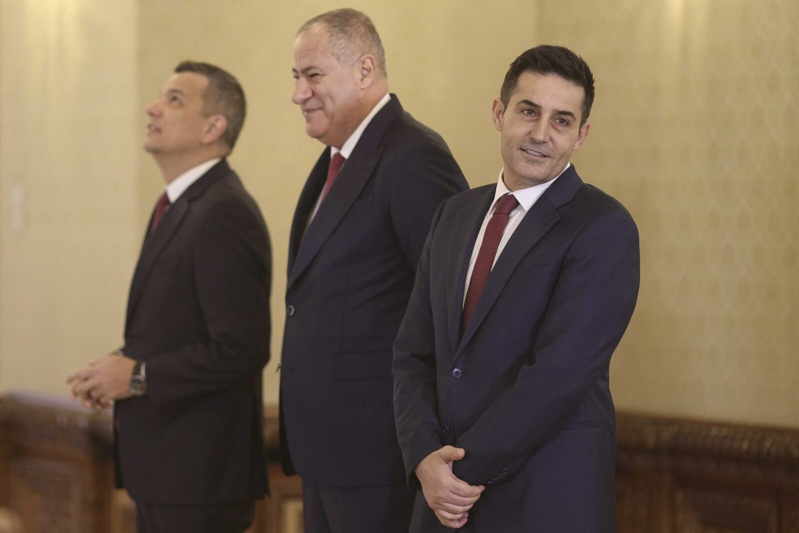 Şedința PSD: Grindeanu, atac la Bolojan, Olguța, cu sânge-n instalație