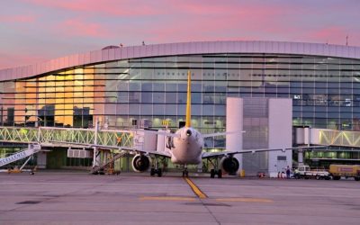Aeroportul Otopeni va avea șapte stații de încărcare ultra-rapidă pentru mașinile electrice Compania Națională Aeroporturi București (CNAB) va monta șapte stații de încărcare ultra-rapidă pentru autovehicule electrice la Aeroportul Internațional „Henri Coandă”
