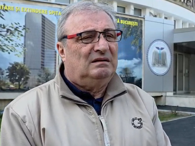 Mihai Stoichiță, dărâmat după ce l-a vizitat pe Mircea Lucescu. Antrenorul e în comă indusă la ATI: ”Nu răspunde la nimic”