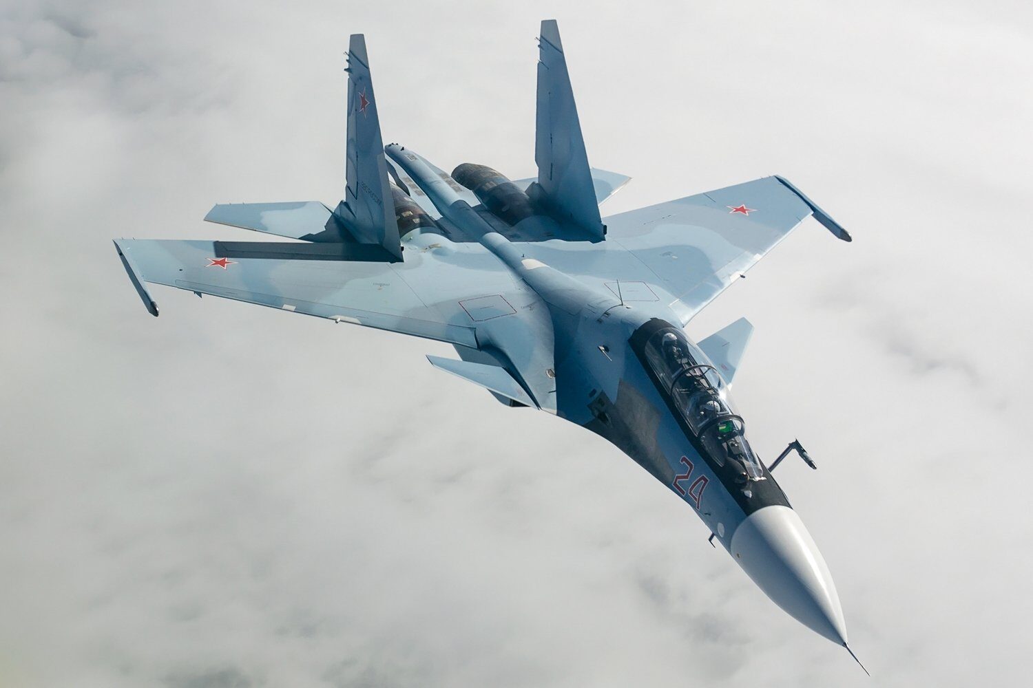 Un avion de luptă rusesc Su-30 s-a prăbușit vineri în Crimeea, marcând al doilea accident aviatic major în regiune în ultimele trei zile